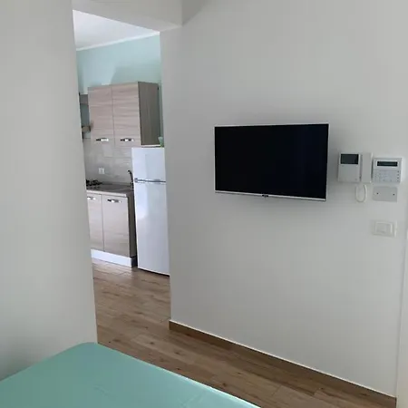 Denise Vacanze - Monolocali Arredati * Bagheria